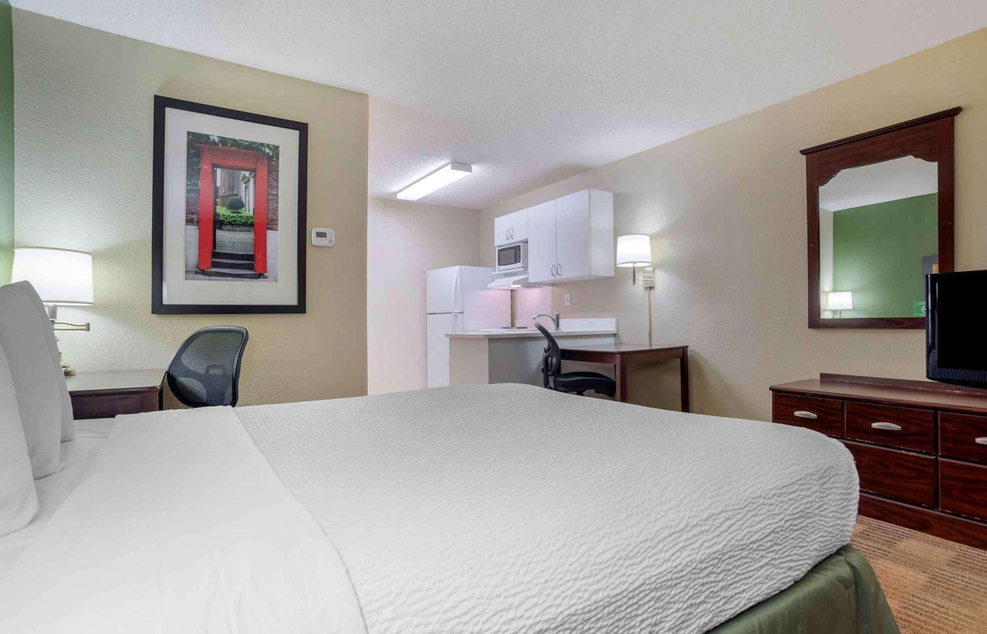 Extended Stay America Suites Washington Dc Germantown Town Center Экстерьер фото